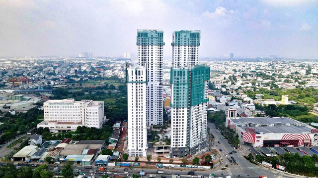 Green Skyline được giới thiệu trong bối cảnh thị trường bất động sản bước vào giai đoạn chọn lọc, với chiến lược ngược dòng "xây xong mới bán"